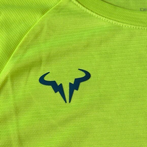 Nike Rafael Nadal Challenger Dri-Fit Crew Tennis T-Shirt Men's S Volt DV2887-702 - Picture 3 of 10